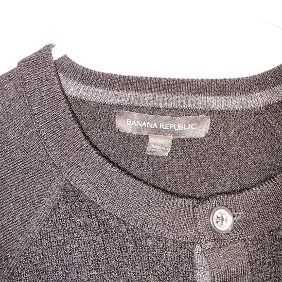 Banana Republic Women's Black Wool blend sweater size M - Picture 4 of 6